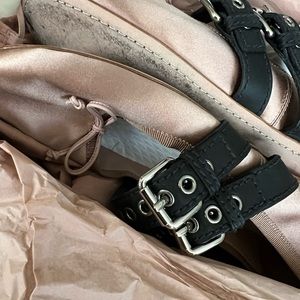 Miu Miu Calzature Raso Nude Ballet Flats 40